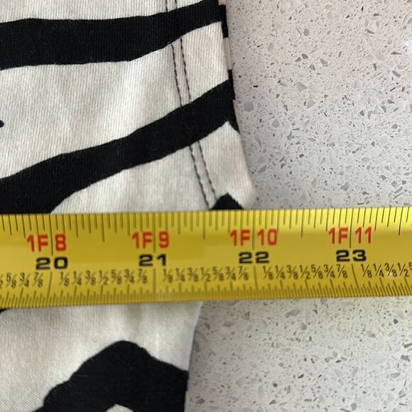 NWT Loft Zebra Print Tee Short Sleeve S Cotton Animal Print Retro Safaris - Picture 12 of 16